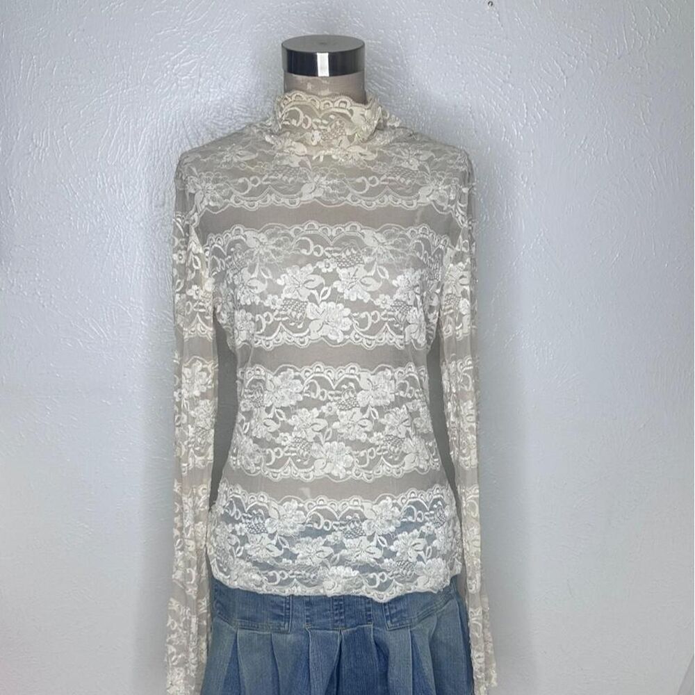Cache Women's White and Cream Blouse